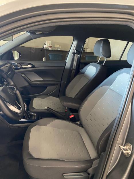 VOLKSWAGEN T-Cross 1.0 4P 200 TSI FLEX COMFORTLINE AUTOM�TICO, Foto 8