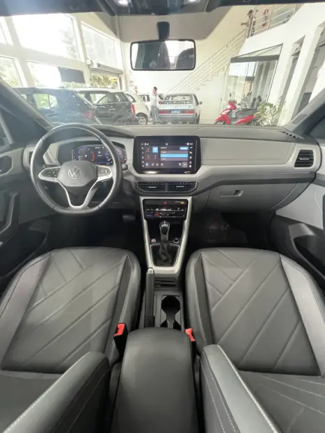 VOLKSWAGEN T-Cross 1.0 4P 200 TSI FLEX COMFORTLINE AUTOM�TICO, Foto 8