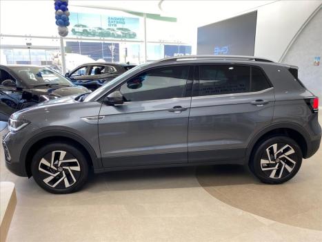 VOLKSWAGEN T-Cross 1.4 4P 250 TSI FLEX HIGHLINE AUTOM�TICO, Foto 7