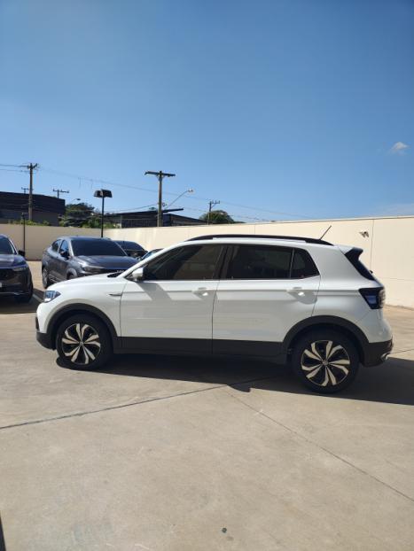 VOLKSWAGEN T-Cross 1.0 4P 200 TSI FLEX COMFORTLINE AUTOM�TICO, Foto 4