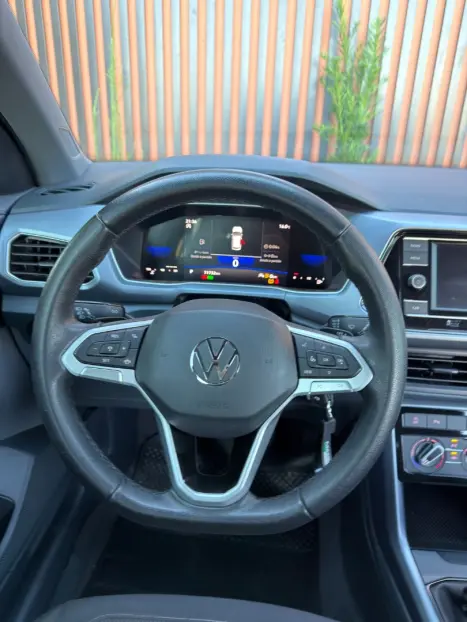 VOLKSWAGEN T-Cross 1.0 4P 200 TSI FLEX AUTOM�TICO, Foto 18