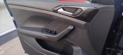 VOLKSWAGEN T-Cross 1.4 4P 250 TSI FLEX HIGHLINE AUTOM�TICO, Foto 9