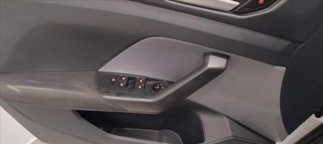 VOLKSWAGEN T-Cross 1.0 4P 200 TSI FLEX SENSE AUTOM�TICO, Foto 10