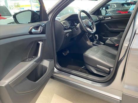 VOLKSWAGEN T-Cross 1.4 4P 250 TSI FLEX HIGHLINE AUTOM�TICO, Foto 2