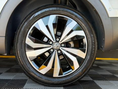 VOLKSWAGEN T-Cross 1.4 4P 250 TSI FLEX HIGHLINE AUTOM�TICO, Foto 3