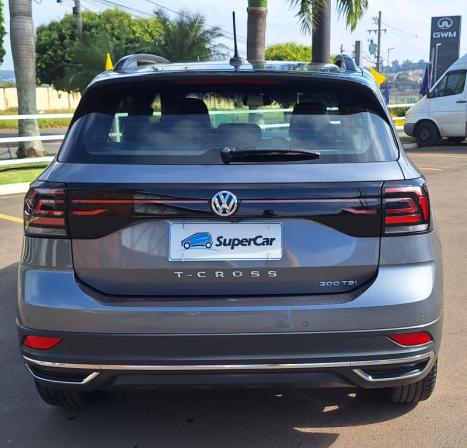 VOLKSWAGEN T-Cross 1.0 4P 200 TSI FLEX COMFORTLINE AUTOM�TICO, Foto 4