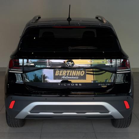 VOLKSWAGEN T-Cross 1.4 4P 250 TSI FLEX HIGHLINE AUTOM�TICO, Foto 10