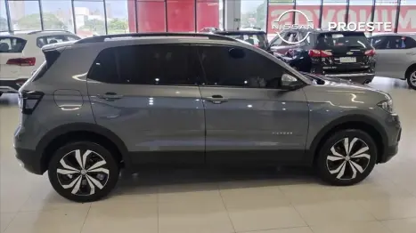 VOLKSWAGEN T-Cross 1.0 4P 200 TSI FLEX COMFORTLINE AUTOM�TICO, Foto 7