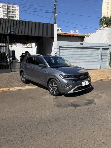 VOLKSWAGEN T-Cross 1.4 4P 250 TSI FLEX HIGHLINE AUTOM�TICO, Foto 3