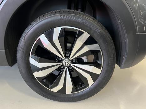 VOLKSWAGEN T-Cross 1.4 4P 250 TSI FLEX HIGHLINE AUTOM�TICO, Foto 5