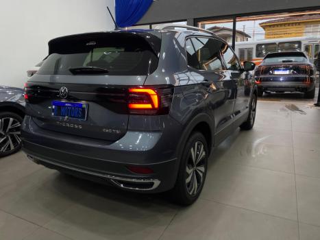 VOLKSWAGEN T-Cross 1.4 4P 250 TSI FLEX HIGHLINE AUTOM�TICO, Foto 5