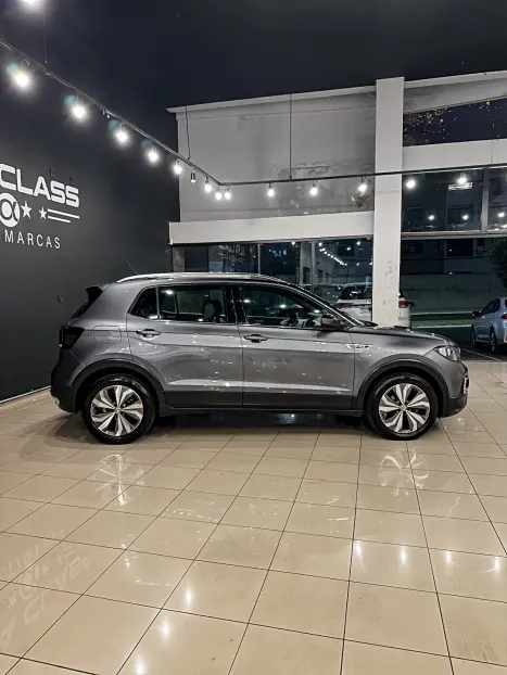 VOLKSWAGEN T-Cross 1.4 4P 250 TSI FLEX HIGHLINE AUTOM�TICO, Foto 3
