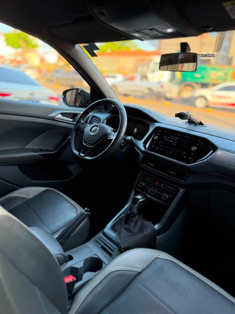 VOLKSWAGEN T-Cross 1.0 4P 200 TSI FLEX COMFORTLINE AUTOM�TICO, Foto 12