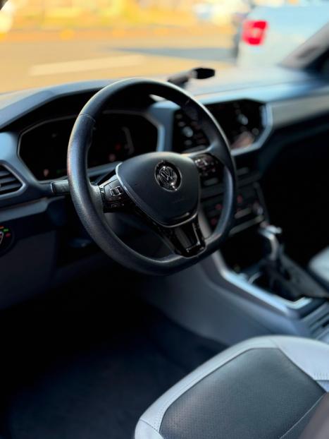 VOLKSWAGEN T-Cross 1.0 4P 200 TSI FLEX COMFORTLINE AUTOM�TICO, Foto 14