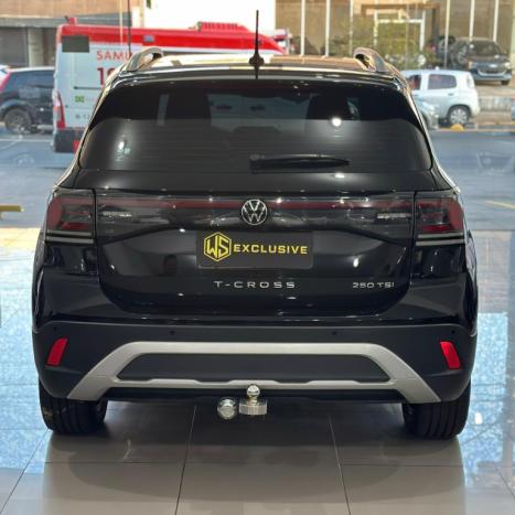 VOLKSWAGEN T-Cross 1.4 4P 250 TSI FLEX HIGHLINE AUTOM�TICO, Foto 9