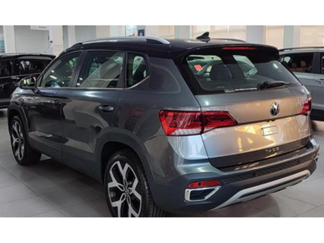 VOLKSWAGEN Taos 1.4 16V 4P FLEX 250 TSI HIGHLINE AUTOMTICO, Foto 4