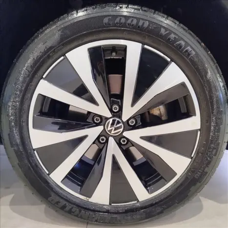 VOLKSWAGEN Taos 1.4 16V 4P FLEX 250 TSI HIGHLINE AUTOMTICO, Foto 21