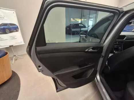 VOLKSWAGEN Taos 1.4 16V 4P FLEX 250 TSI HIGHLINE AUTOMTICO, Foto 9