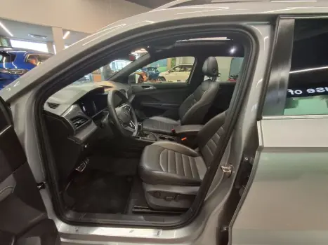 VOLKSWAGEN Taos 1.4 16V 4P FLEX 250 TSI HIGHLINE AUTOMTICO, Foto 13