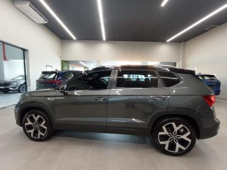 VOLKSWAGEN Taos 1.4 16V 4P FLEX 250 TSI HIGHLINE AUTOMTICO, Foto 8