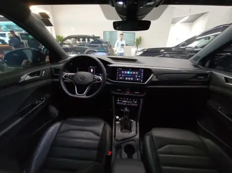 VOLKSWAGEN Taos 1.4 16V 4P FLEX 250 TSI HIGHLINE AUTOMTICO, Foto 11