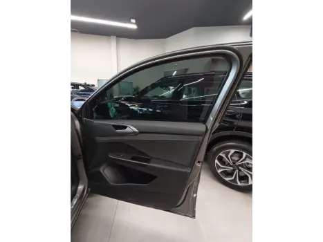 VOLKSWAGEN Taos 1.4 16V 4P FLEX 250 TSI HIGHLINE AUTOMTICO, Foto 12