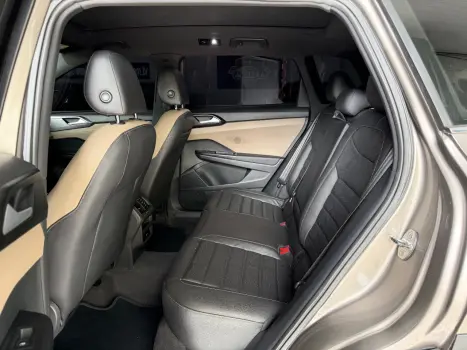 VOLKSWAGEN Taos 1.4 16V 4P FLEX 250 TSI HIGHLINE AUTOM�TICO, Foto 8