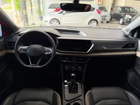 VOLKSWAGEN Taos 1.4 16V 4P FLEX 250 TSI HIGHLINE AUTOM�TICO, Foto 9