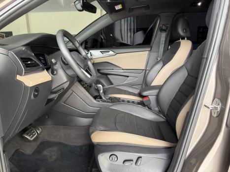 VOLKSWAGEN Taos 1.4 16V 4P FLEX 250 TSI HIGHLINE AUTOM�TICO, Foto 10