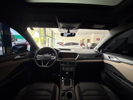 VOLKSWAGEN Taos 1.4 16V 4P FLEX 250 TSI HIGHLINE AUTOM�TICO, Foto 11