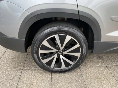 VOLKSWAGEN Taos 1.4 16V 4P FLEX 250 TSI HIGHLINE AUTOM�TICO, Foto 12
