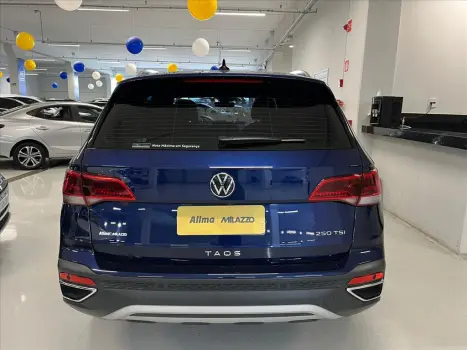 VOLKSWAGEN Taos 1.4 16V 4P FLEX 250 TSI HIGHLINE AUTOM�TICO, Foto 5