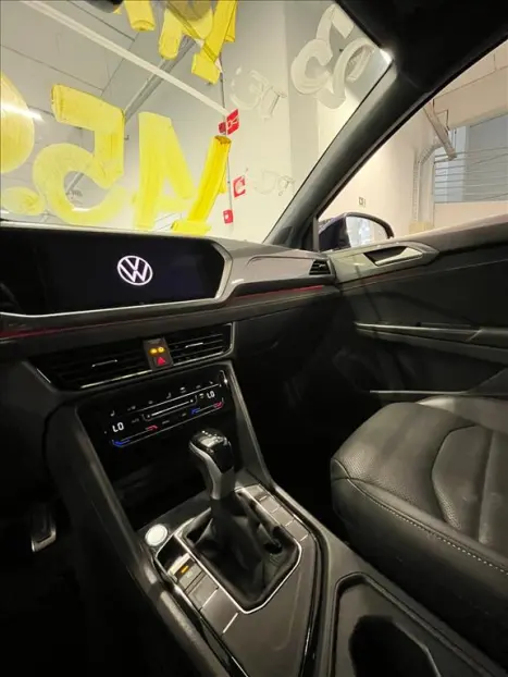 VOLKSWAGEN Taos 1.4 16V 4P FLEX 250 TSI HIGHLINE AUTOM�TICO, Foto 10