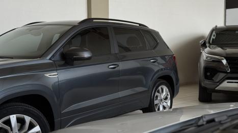 VOLKSWAGEN Taos 1.4 16V 4P FLEX 250 TSI COMFORTLINE AUTOM�TICO, Foto 6