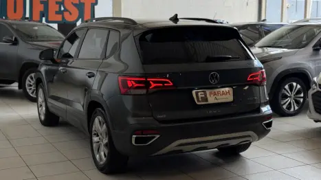 VOLKSWAGEN Taos 1.4 16V 4P FLEX 250 TSI COMFORTLINE AUTOM�TICO, Foto 16