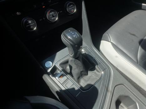 VOLKSWAGEN Taos 1.4 16V 4P FLEX 250 TSI COMFORTLINE AUTOM�TICO, Foto 12