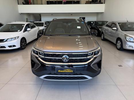 VOLKSWAGEN Taos 1.4 16V 4P FLEX 250 TSI HIGHLINE AUTOM�TICO, Foto 4
