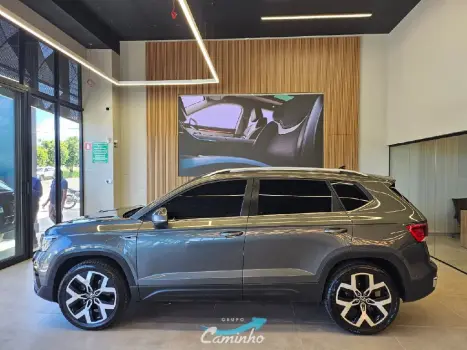 VOLKSWAGEN Taos 1.4 16V 4P FLEX 250 TSI HIGHLINE AUTOM�TICO, Foto 8