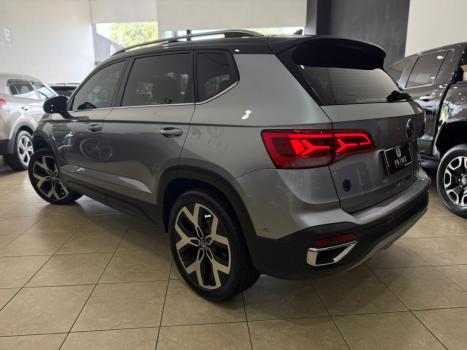 VOLKSWAGEN Taos 1.4 16V 4P FLEX 250 TSI HIGHLINE AUTOM�TICO, Foto 5