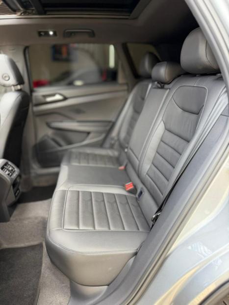 VOLKSWAGEN Taos 1.4 16V 4P FLEX 250 TSI HIGHLINE AUTOM�TICO, Foto 7