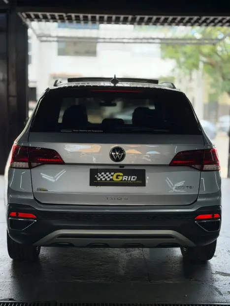 VOLKSWAGEN Taos 1.4 16V 4P FLEX 250 TSI HIGHLINE AUTOM�TICO, Foto 20