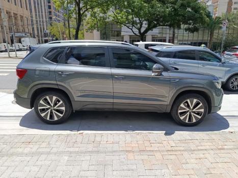 VOLKSWAGEN Taos 1.4 16V 4P FLEX 250 TSI HIGHLINE AUTOM�TICO, Foto 4