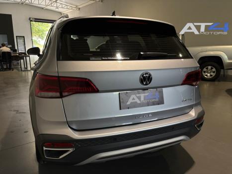 VOLKSWAGEN Taos 1.4 16V 4P FLEX 250 TSI HIGHLINE AUTOM�TICO, Foto 4