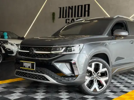 VOLKSWAGEN Taos 1.4 16V 4P FLEX 250 TSI HIGHLINE AUTOM�TICO, Foto 2