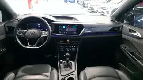 VOLKSWAGEN Taos 1.4 16V 4P FLEX 250 TSI HIGHLINE AUTOM�TICO, Foto 5