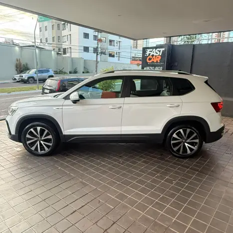 VOLKSWAGEN Taos 1.4 16V 4P FLEX 250 TSI HIGHLINE AUTOM�TICO, Foto 4