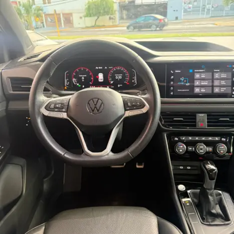 VOLKSWAGEN Taos 1.4 16V 4P FLEX 250 TSI HIGHLINE AUTOM�TICO, Foto 14