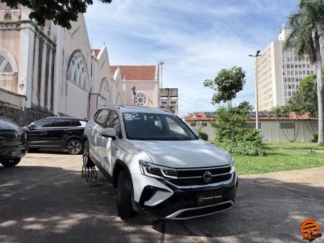 VOLKSWAGEN Taos 1.4 16V 4P FLEX 250 TSI HIGHLINE AUTOM�TICO, Foto 2