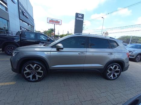 VOLKSWAGEN Taos 1.4 16V 4P FLEX 250 TSI HIGHLINE AUTOM�TICO, Foto 4