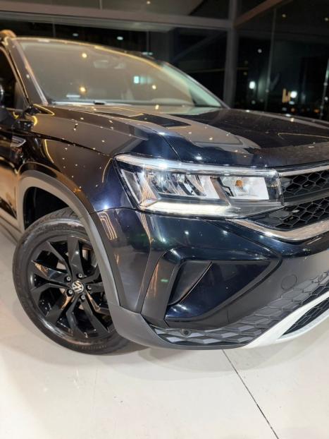 VOLKSWAGEN Taos 1.4 16V 4P FLEX 250 TSI COMFORTLINE AUTOM�TICO, Foto 4